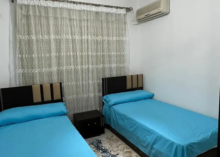 Apartment In El *
