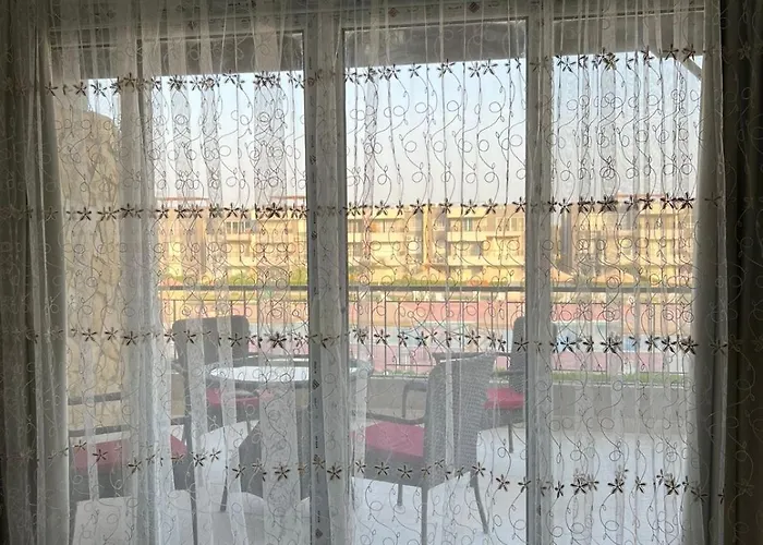 In El Apartment